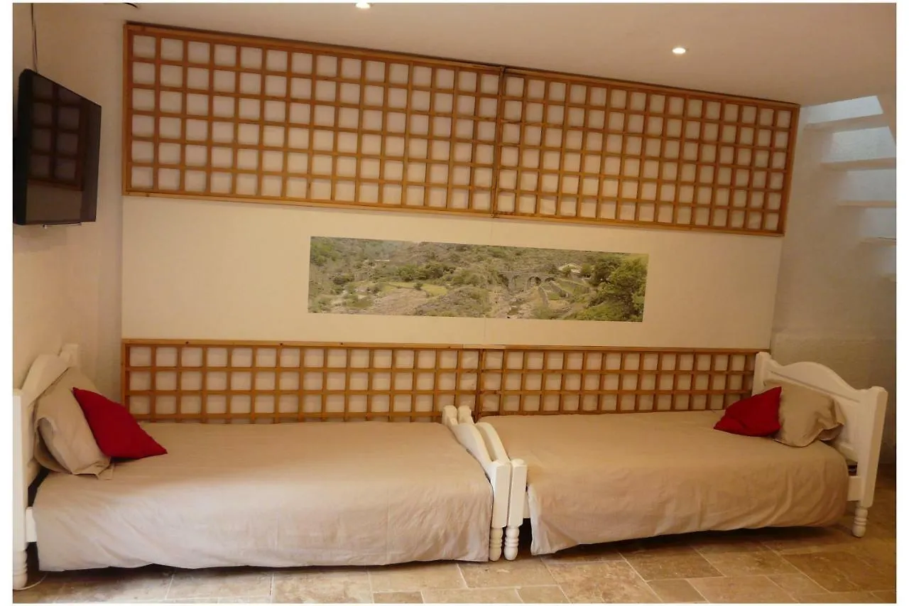 La Maison Bleue D'Ardeche Saint-Melany 0*,